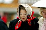 Lech 8 februari 2003
Koningin Beatrix met vriendinnen bij hotel POST
in Lech