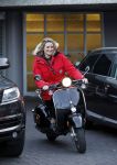 Amsterdam 21 januari 2012
Lieke v Lexmond op scooter bij de rai.
Peter Smulders bv