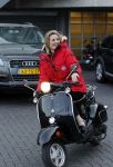 Amsterdam 21 januari 2012
Lieke v Lexmond op scooter bij de rai.
Peter Smulders bv