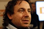 Hilversum 24 januari 2012
Uitreiking 100% NL awards met oa Marco Borsato Angela Groothuizen Nick en Simon en Ben Saunders.
Peter Smulders bv