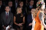 Amsterdam 27 januari 2012
Prinses Maxima bezoekt de Amsterdam Fashion week . Maxime Verhagen reikt de prijzen uit bij de green competition.
Peter Smulders bv