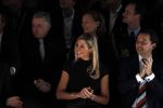 Amsterdam 27 januari 2012
Prinses Maxima bezoekt de Amsterdam Fashion week . Maxime Verhagen reikt de prijzen uit bij de green competition.
Peter Smulders bv