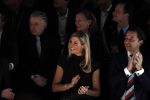 Amsterdam 27 januari 2012
Prinses Maxima bezoekt de Amsterdam Fashion week . Maxime Verhagen reikt de prijzen uit bij de green competition.
Peter Smulders bv