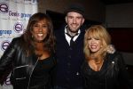 Uitgeest 16 januari 2012
Prijzen henk geels in bobs saloon in uitgeest. patricia Paay en Patty Brard en Ben Saunders
Peter Smulders bv