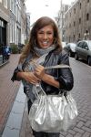 Amsterdam 26 januari 2012
Patty Brard Anouk Smulders en Sjimmy Bruijninckx op straat.
Peter Smulders bv