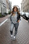 Amsterdam 26 januari 2012
Patty Brard Anouk Smulders en Sjimmy Bruijninckx op straat.
Peter Smulders bv