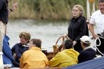 Muiden 4 juli 2004
Koningin Beatrix en Prins Friso varen op Groene Draeck
Peter Smulders bv