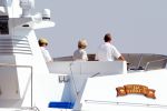 Porto Ercole 6 augustus 2003

Prins Bernhard Maxima Prins Willem Alexander Prins Friso en Mabel Wisse Smit op de Jumbo VI


Peter Smulders bv