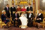 Apeldoorn 15 december 2002

Doop prinses Eloise , Aanwezig Koningin Beatrix, Prins Willem Alexander, Maxima , Prins Friso, Mabel wisse Smit, Prinses Cristina, Prinses Juliana, Pieter v Vollenhoven Prinses Margriet,  Prins Bernhard, Eef Brouwer, Tjeenk Willink, Laurens Jan Brinkhorst, Wim Kok  Jan Peter Balkenende.Prins Haakon en Mette Marit
Prins v Luxemburg Trijntje Oosterhuis met vader
Peter Smulders bv