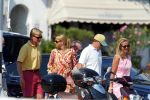 Porto Ercole 6 augustus 2003

Prins Bernhard Maxima Prins Willem Alexander Prins Friso en Mabel Wisse Smit op de Jumbo VI


Peter Smulders bv