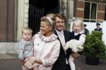 Den Haag 20 oktober 2007
Mabel Wisse Smit Prins Friso en hun dochters Luana en Zaria bij de doop van prinses Ariane.
Peter Smulders bv
