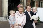 Den Haag 20 oktober 2007
Mabel Wisse Smit Prins Friso en hun dochters Luana en Zaria bij de doop van prinses Ariane.
Peter Smulders bv