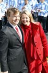 Thorn en Weert 30 april 2011
Koninginnedag in Limburg . Aanwezige zijn Koningin Beatrix Prins Willem Alexander Prinses Maxima Friso Mabel Wisse Smit Constantijn Laurentien Pieter v Vollenhoven Prinses Margriet Prins Maurits Prinses Marilene Bernhard Jr Annette Pieter Christiaan Anita Floris en Aimee.
Peter Smulders bv