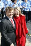 Thorn en Weert 30 april 2011
Koninginnedag in Limburg . Aanwezige zijn Koningin Beatrix Prins Willem Alexander Prinses Maxima Friso Mabel Wisse Smit Constantijn Laurentien Pieter v Vollenhoven Prinses Margriet Prins Maurits Prinses Marilene Bernhard Jr Annette Pieter Christiaan Anita Floris en Aimee.
Peter Smulders bv