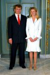 Den Haag 30 juni 2003

verloving mabel wisse smit en prins friso op huis ten bosch.
verder aanwezig koningin beatrix en de moeder van mabel


Peter Smulders bv