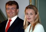 Den Haag 30 juni 2003

verloving mabel wisse smit en prins friso op huis ten bosch.
verder aanwezig koningin beatrix en de moeder van mabel


Peter Smulders bv