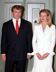Den Haag 30 juni 2003

verloving mabel wisse smit en prins friso op huis ten bosch.
verder aanwezig koningin beatrix en de moeder van mabel


Peter Smulders bv