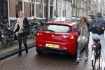 Amsterdam 26 januari 2012
Patty Brard Anouk Smulders en Sjimmy Bruijninckx op straat.
Peter Smulders bv