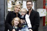 Amsterdam 21 januari 2012
Premiere de muppets in Tuschinski. Tanja Jess met Charly Luske en kinderen
Peter Smulders bv
