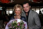 Volendam 14 februari 2013
Presentatie cd Jan Keizer en Annie Schilder bij old dutch. Annie met John de Bever
Peter Smulders bv