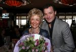 Volendam 14 februari 2013
Presentatie cd Jan Keizer en Annie Schilder bij old dutch. Annie met John de Bever
Peter Smulders bv