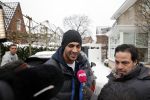 Amsterdam 22 januari 2013
Estelle Cruijff en twee vrienden hebben Badr Hari opgehaald nadat hij vrijgelaten is uit de gevangenis. Bij hun huis stond veel pers te wachten.
Peter Smulders bv