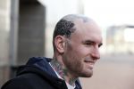 Amsterdam 3 februari 2013
Premiere Ted en de Schat in pathe Arena. Ben Saunders met zijn nieuwe tatoo die over SORAYA (ex vriendin) is gezet en met zijn dochter
Peter Smulders bv