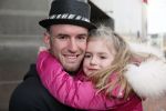 Amsterdam 3 februari 2013
Premiere Ted en de Schat in pathe Arena. Ben Saunders met zijn nieuwe tatoo die over SORAYA (ex vriendin) is gezet en met zijn dochter
Peter Smulders bv