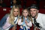 Amsterdam 3 februari 2013
Premiere Ted en de Schat in pathe Arena. Ben Saunders met zijn dochter en vriendin Yvonne Coldeweijer (Keet)
Peter Smulders bv