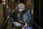 Schiphol 20 januari 2013
Ben Saunders haalt zijn vriendin Keet Yvonne Coldeweijer op op schiphol nadat zij naar Mauritius is geweest.
Peter Smulders bv