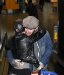 Schiphol 20 januari 2013
Ben Saunders haalt zijn vriendin Keet Yvonne Coldeweijer op op schiphol nadat zij naar Mauritius is geweest.
Peter Smulders bv