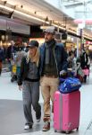 Schiphol 20 januari 2013
Ben Saunders haalt zijn vriendin Keet Yvonne Coldeweijer op op schiphol nadat zij naar Mauritius is geweest.
Peter Smulders bv