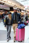 Schiphol 20 januari 2013
Ben Saunders haalt zijn vriendin Keet Yvonne Coldeweijer op op schiphol nadat zij naar Mauritius is geweest.
Peter Smulders bv