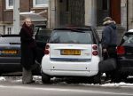 Amsterdam 11 februari 2013
Carolien Spoor en John Karthaus bij een car2go auto.
Peter Smulders bv