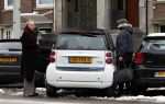 Amsterdam 11 februari 2013
Carolien Spoor en John Karthaus bij een car2go auto.
Peter Smulders bv