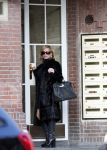 Amsterdam 22 januari 2013
Connie Breukhoven loopt naar het huis van Frans v Maarschalkerwaart.
Peter Smulders bv