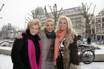 Amsterdam 26 januari 2013
Debbie Jenner Gemma v Eck en Marga Scheide tijdens intervieuw voor Stry in hotel Americain.
Peter Smulders bv