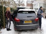 Amsterdam 22 januari 2013
Estelle Cruijff en twee vrienden hebben Badr Hari opgehaald nadat hij vrijgelaten is uit de gevangenis. Bij hun huis stond veel pers te wachten.
Peter Smulders bv