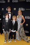 Amsterdam 28 januari 2013
Premiere verliefd op ibiza in Tuschinski. Gigi Ravelli met David Lucieer Kai Kurver Dumas en Yannick Juin
Peter Smulders bv