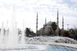 Istanbul 24 januari 2013
Op bezoek bij Wesley Sneijder en zijn vrouw Yolanthe Sneijder Cabau.
Ze slapen in het four seasons hotel . Wesley gaat spelen voor Galatasaray en wordt als een held binnengehaald.
Peter Smulders bv
