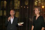 Amsterdam 4 februari 2013
Presentatie boek Patricia Snel in V hotel . Jaap Jongbloed krijgt het eerste exemplaar en zijn vriendin Quirine Melssen zingt verschillende liederen.
Peter Smulders bv