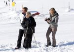 Lech, 18 Februari 2013 Fotoshoot Kon. huis in Lech tijdens de wintersportvakantie met o.a.: Koningin Beatrix, Prins Willem Alexander, Prinses Maxima, Prinses Amalia, Prinses Alexia en Prinses Ariane.
Foto Peter Smulders BV