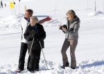 Lech, 18 Februari 2013 Fotoshoot Kon. huis in Lech tijdens de wintersportvakantie met o.a.: Koningin Beatrix, Prins Willem Alexander, Prinses Maxima, Prinses Amalia, Prinses Alexia en Prinses Ariane.
Foto Peter Smulders BV