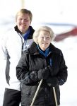 Lech, 18 Februari 2013 Fotoshoot Kon. huis in Lech tijdens de wintersportvakantie met o.a.: Koningin Beatrix, Prins Willem Alexander, Prinses Maxima, Prinses Amalia, Prinses Alexia en Prinses Ariane.
Foto Peter Smulders BV
