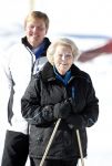 Lech, 18 Februari 2013 Fotoshoot Kon. huis in Lech tijdens de wintersportvakantie met o.a.: Koningin Beatrix, Prins Willem Alexander, Prinses Maxima, Prinses Amalia, Prinses Alexia en Prinses Ariane.
Foto Peter Smulders BV