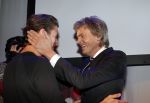 Amsterdam 17 januari 2013
Matthijs v Nieuwkek wordt uitgeroepen voor omroepman van het jaar en krijgt de prijs overhandigd uit handen van John de Mol. Mark Leene
Peter Smulders bv