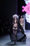 Amsterdam 25 januari 2013
Modeshow muchachomalo tijdens amsterdam fashion week met oa Ferry Doedens.
Peter Smulders bv