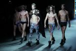 Amsterdam 25 januari 2013
Modeshow muchachomalo tijdens amsterdam fashion week met oa Ferry Doedens.
Peter Smulders bv