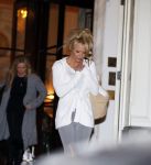 Amsterdam 19 januari 2013
Pamela Anderson verlaat het amstel hotel
Peter Smulders bv