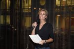 Amsterdam 4 februari 2013
Presentatie boek Patricia Snel in V hotel . Jaap Jongbloed krijgt het eerste exemplaar en zijn vriendin Quirine Melssen zingt verschillende liederen.
Peter Smulders bv
